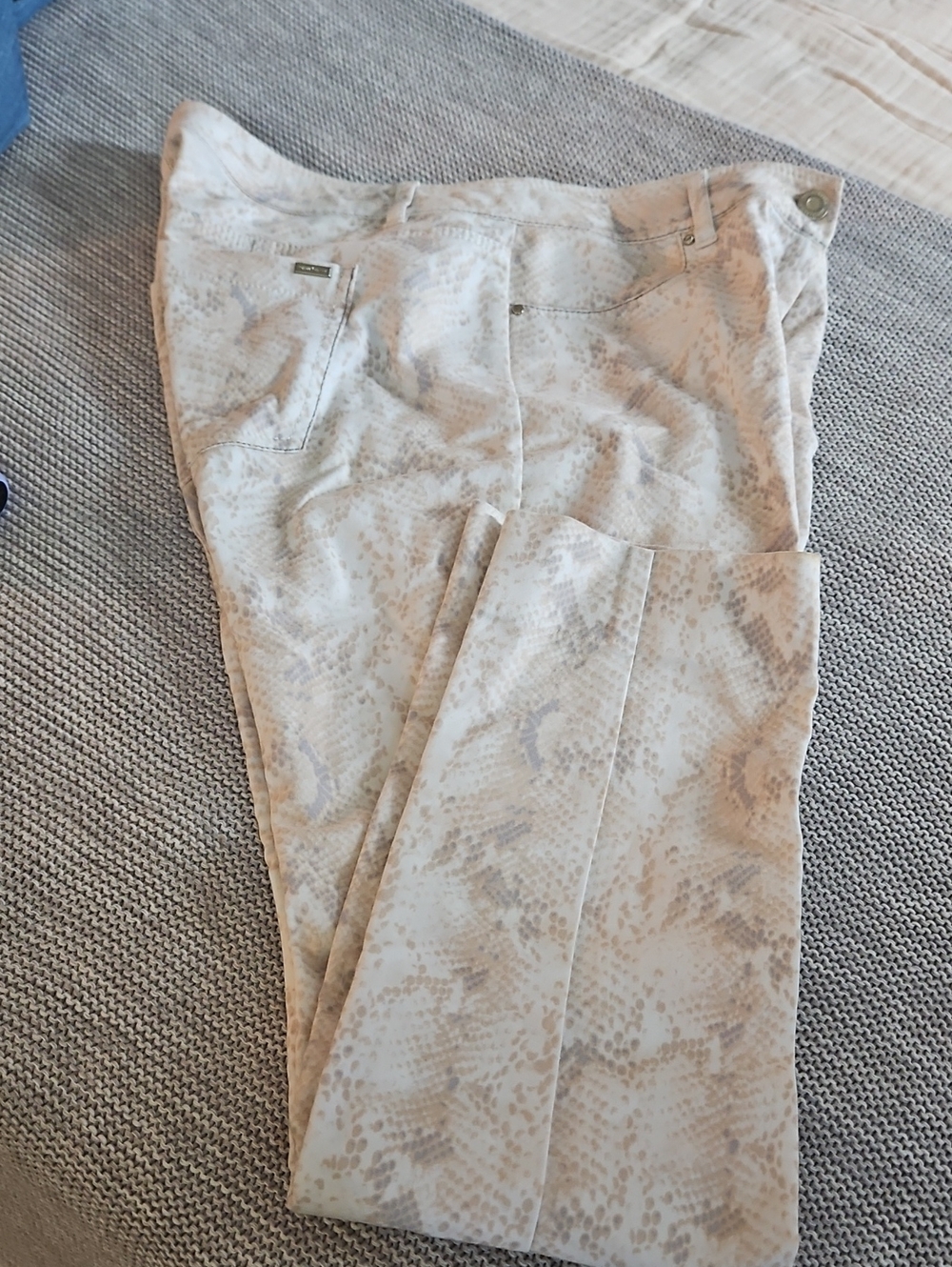 Women’s Neutral Snake-Print Jeans